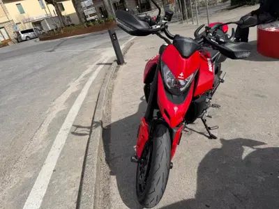 Ducati Hypermotard 950 (2022 - 25) usata