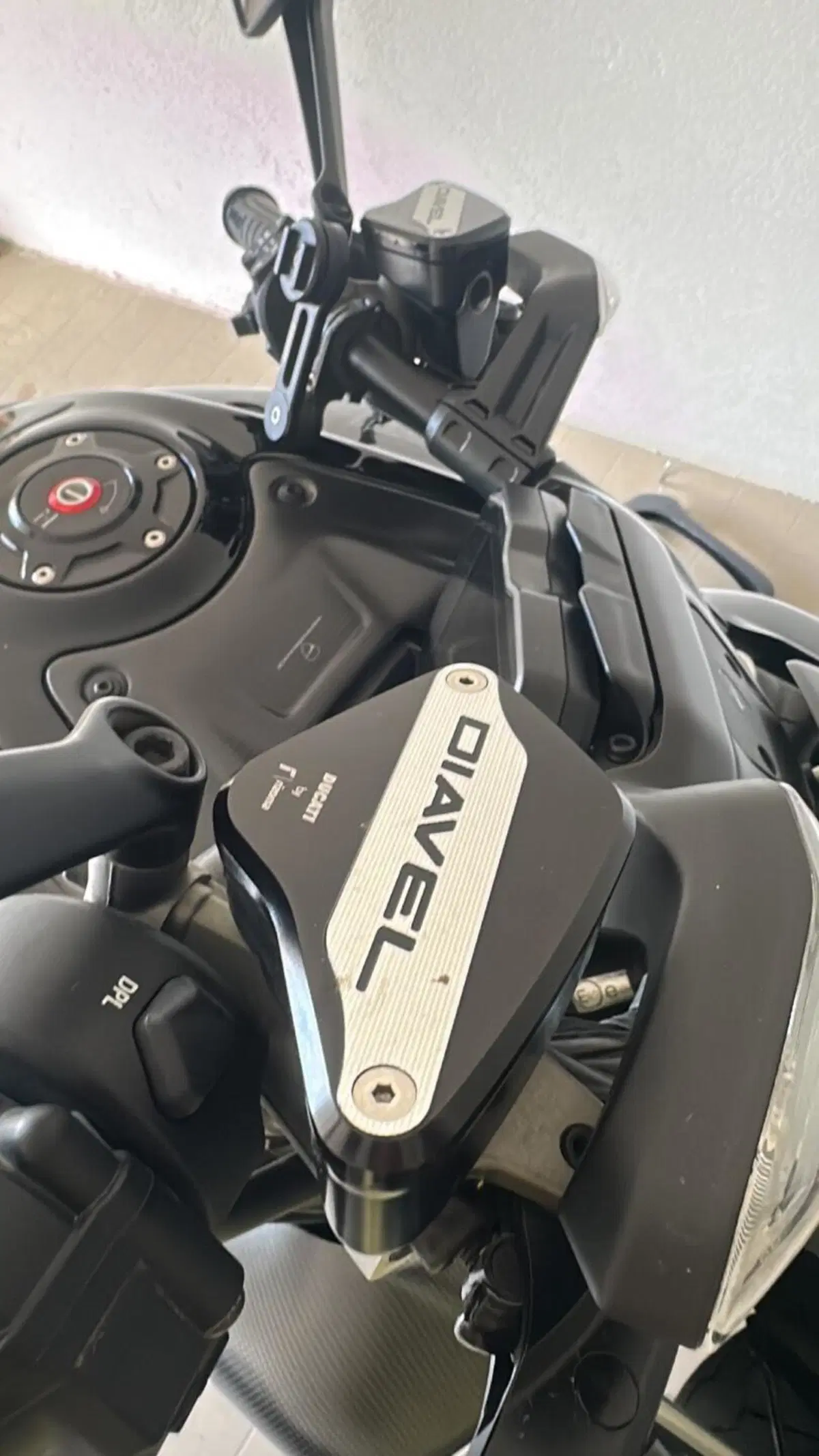 Ducati Diavel V4 (2023 - 26) (5)
