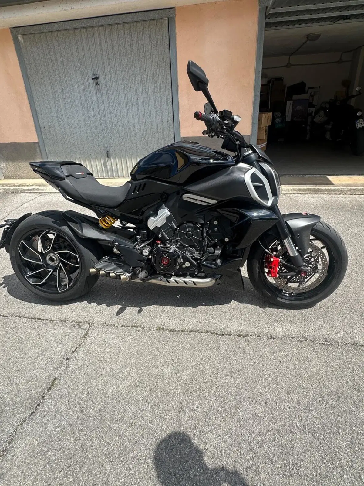 Ducati Diavel V4 (2023 - 26) (10)