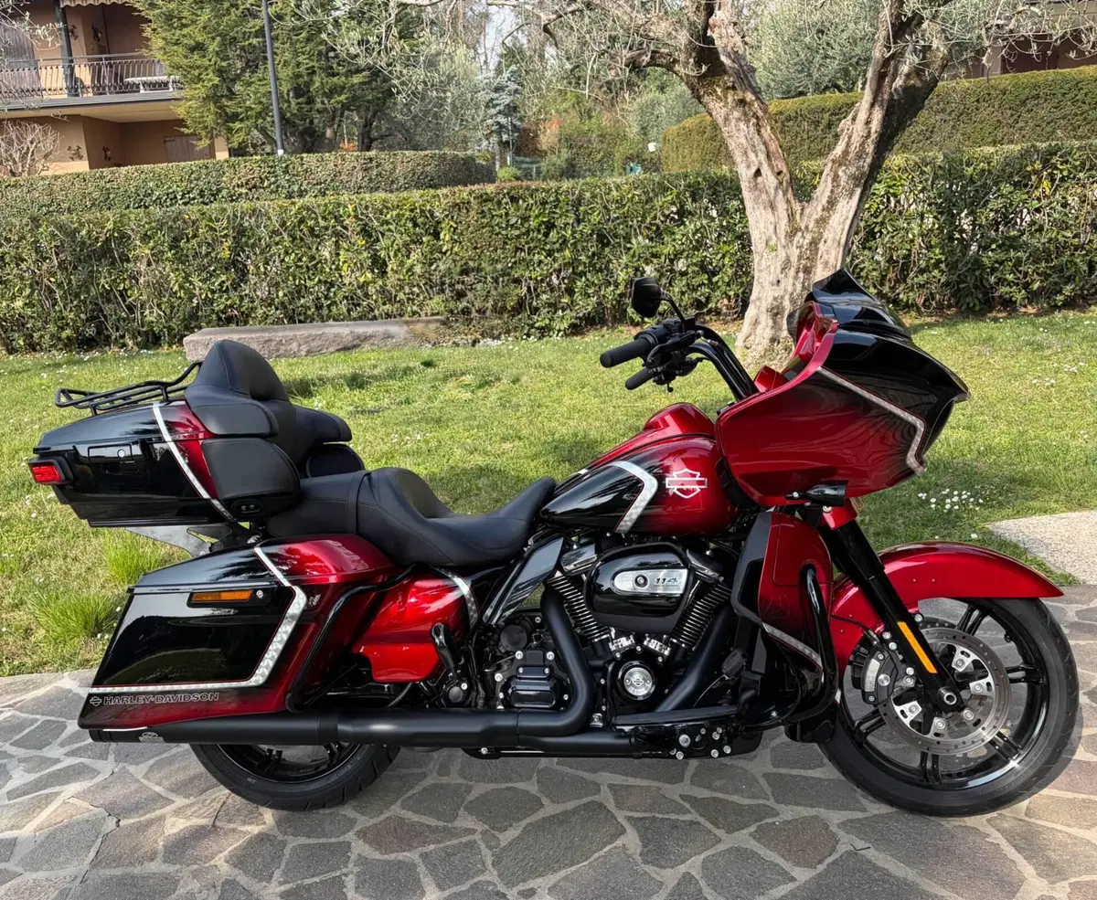 Harley-Davidson Road Glide Limited (2021 - 25)