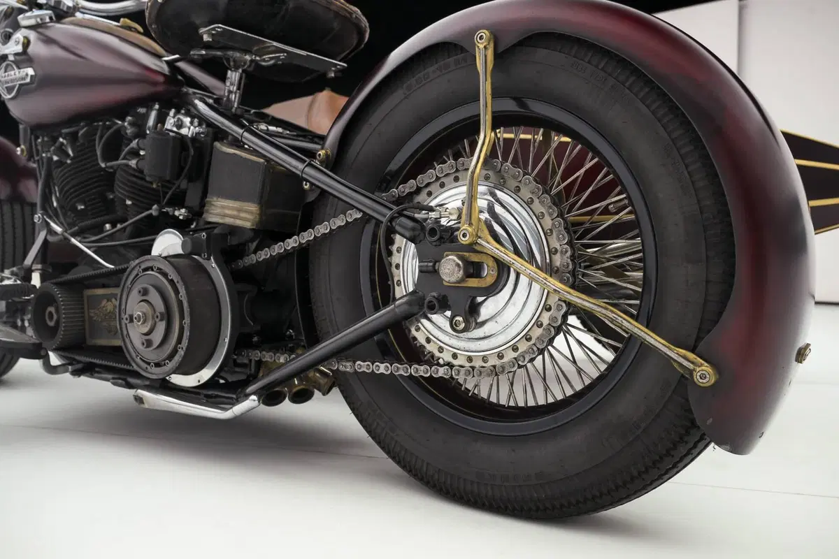 Harley-Davidson Electra Glide 1200 (9)