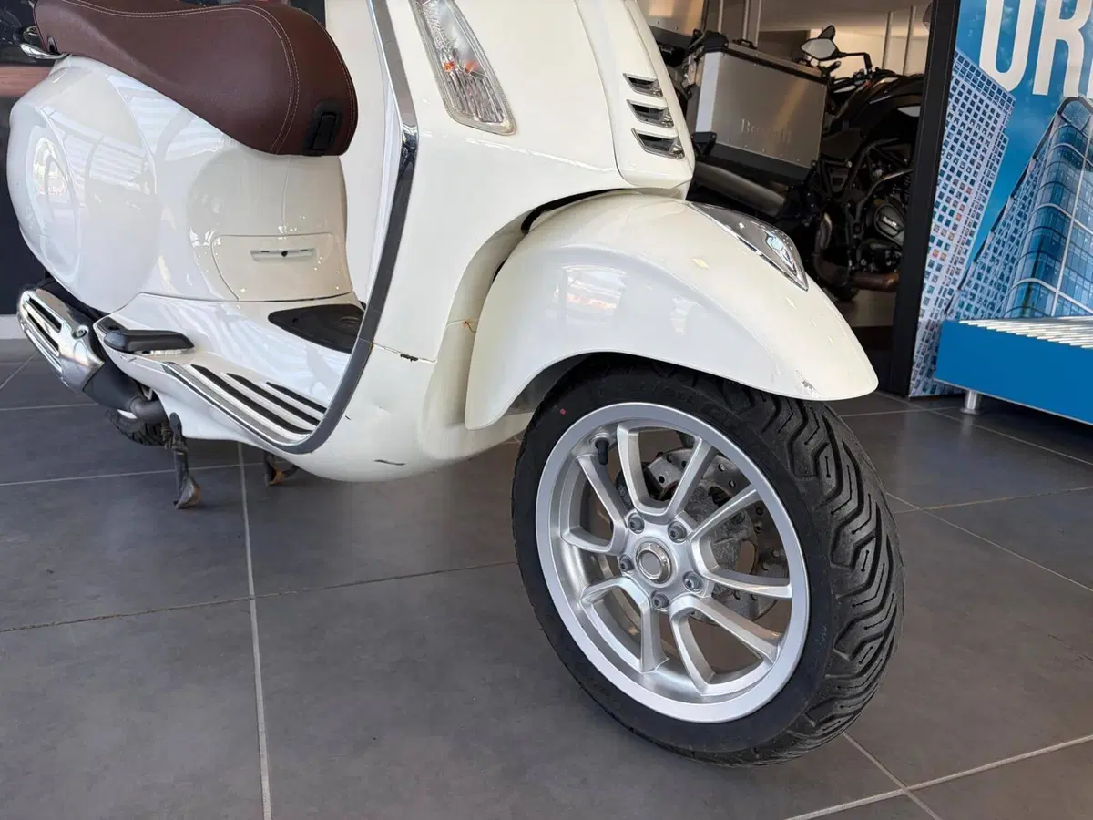 Vespa Primavera 50 4T (2018 - 20) (15)