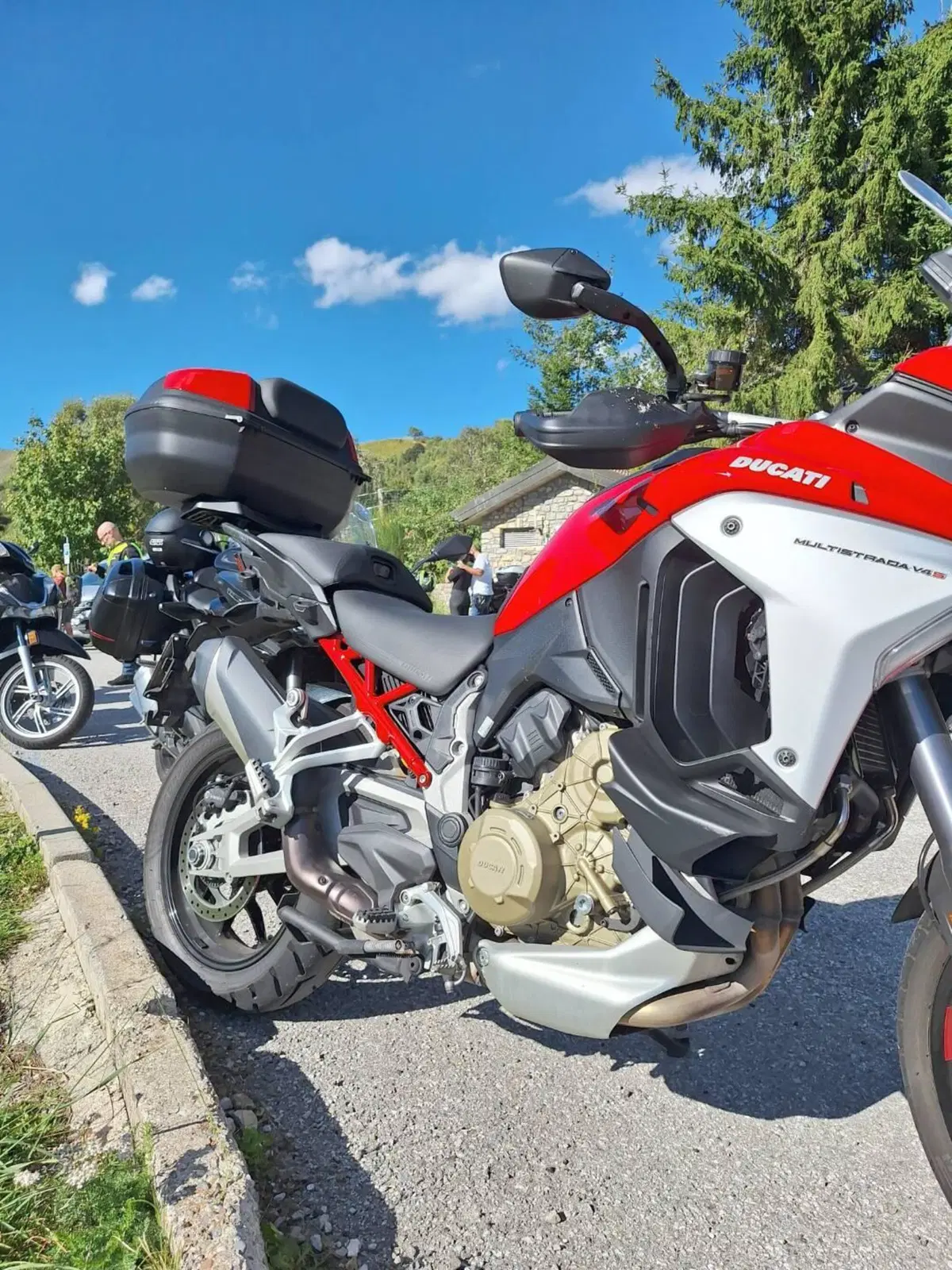 Ducati Multistrada V4 S (2021 - 24) (4)