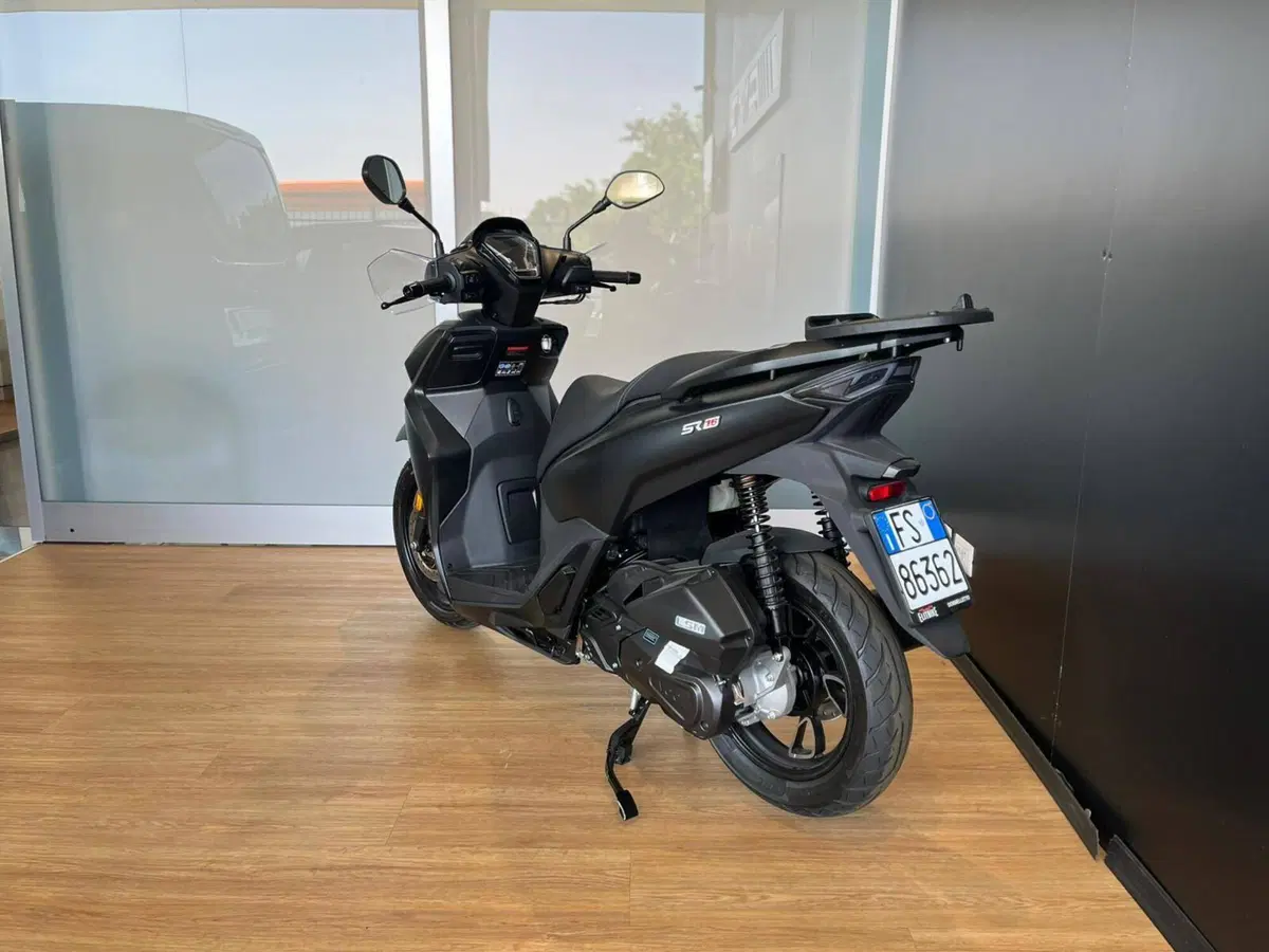Voge Sfida SR16 125 (2025 - 26) (2)