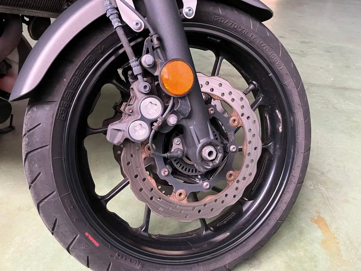 Yamaha XSR 700 ABS (2016 - 20) (6)
