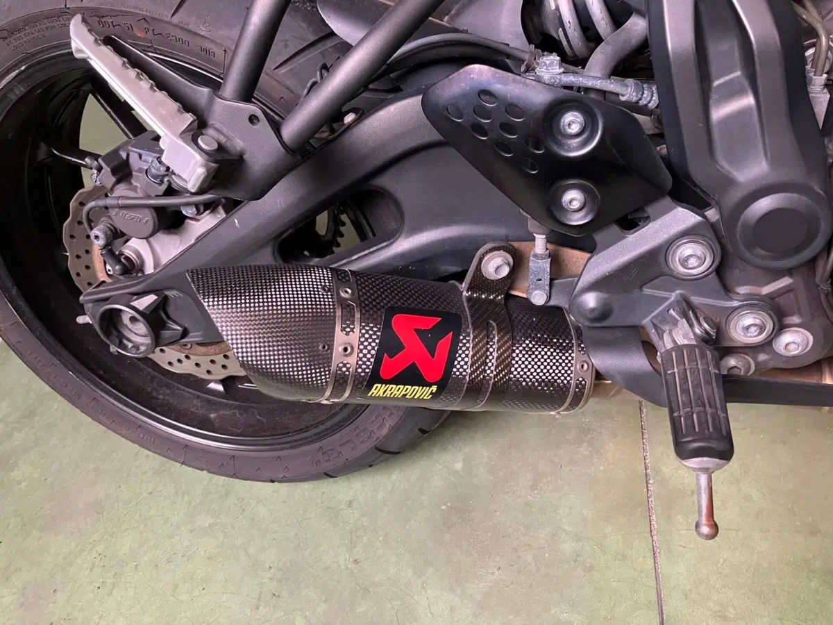 Yamaha XSR 700 ABS (2016 - 20) (8)