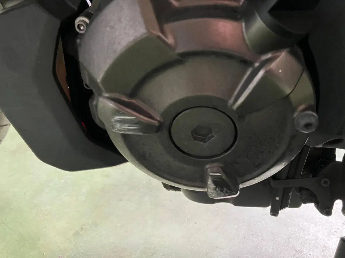 Yamaha XSR 700 ABS (2016 - 20) (11)
