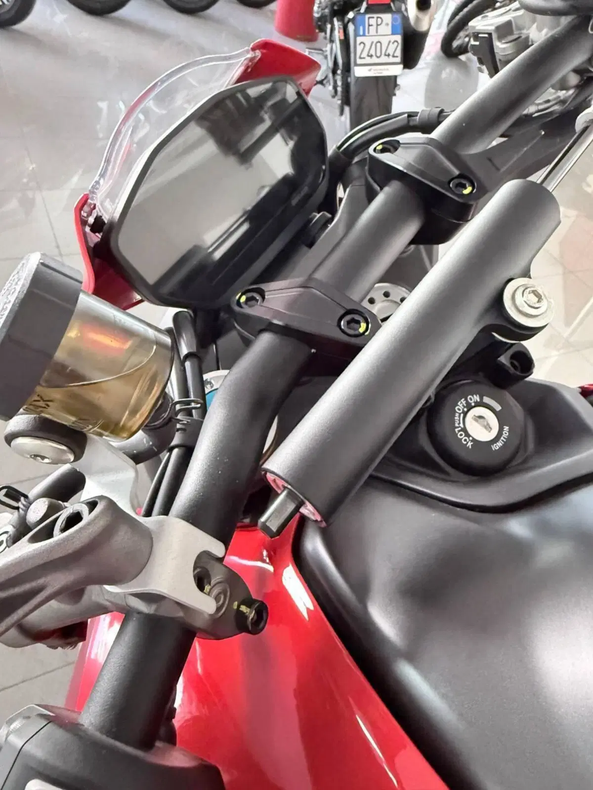 Ducati Monster 937 SP (2023 - 25) (10)