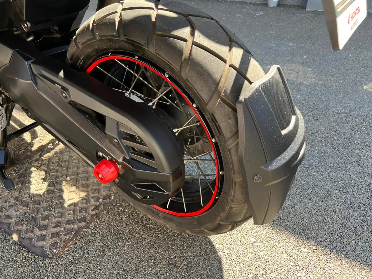 Honda X-ADV 750 DCT (2021 - 24) (17)