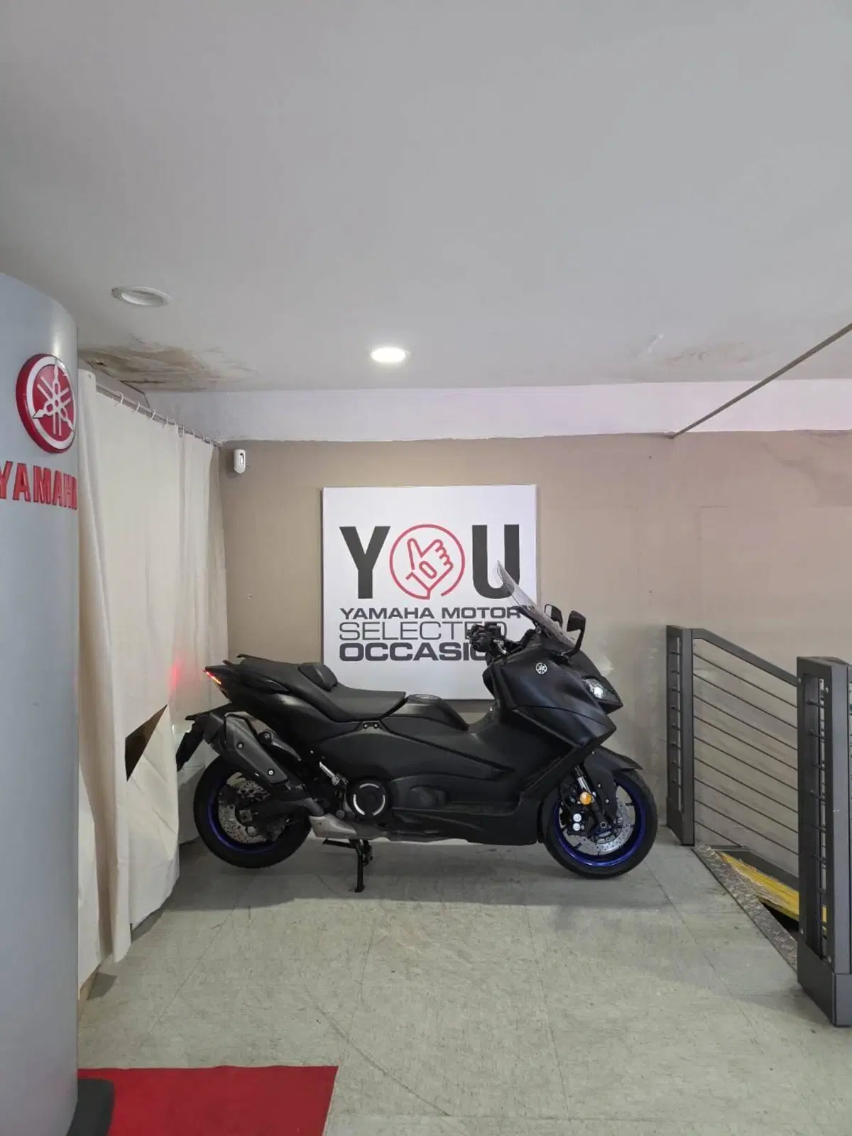 Yamaha T-Max 560 Tech Max (2022 - 24)