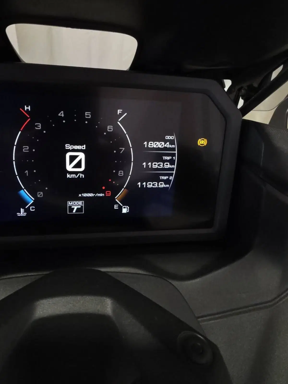 Yamaha T-Max 560 Tech Max (2022 - 24) (3)