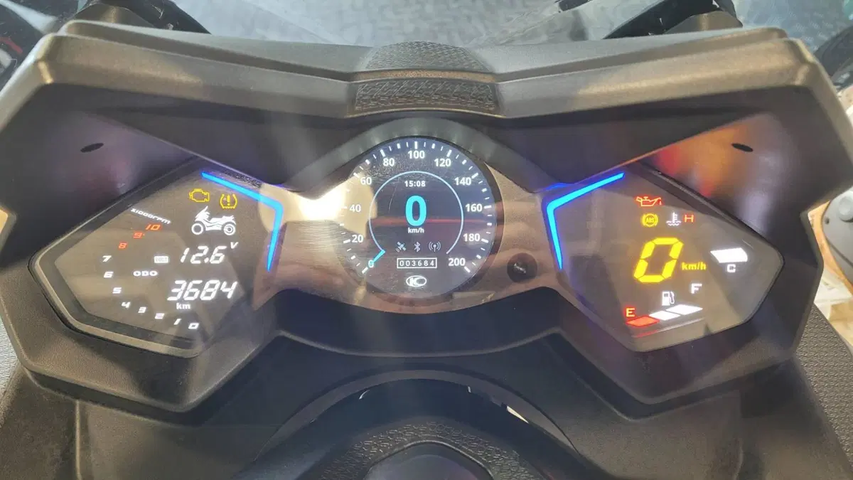 Kymco AK 550 (2020) (5)