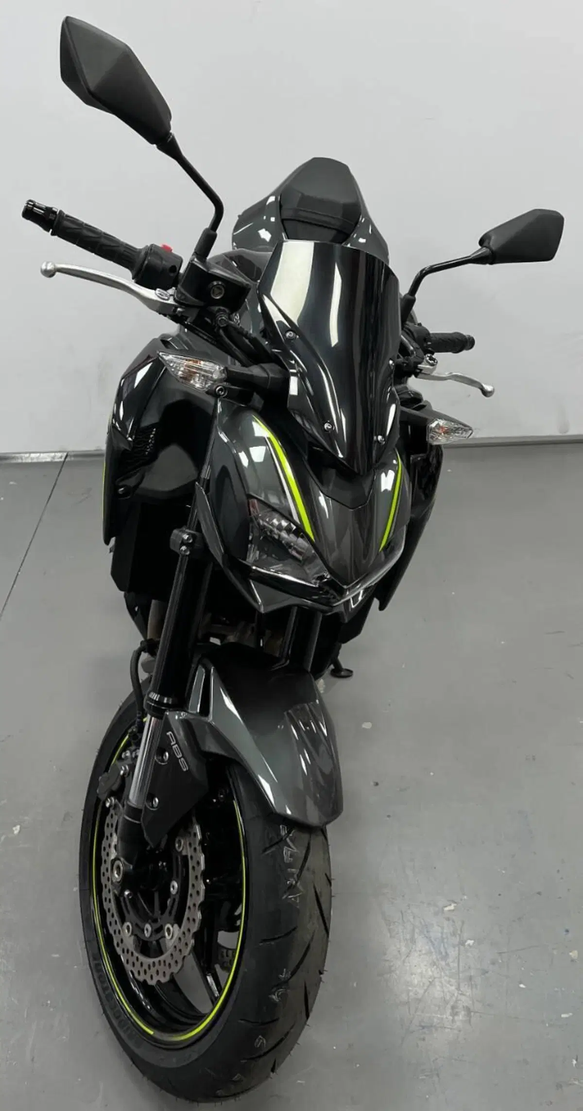 Kawasaki Z 900 (2017 - 18) (2)