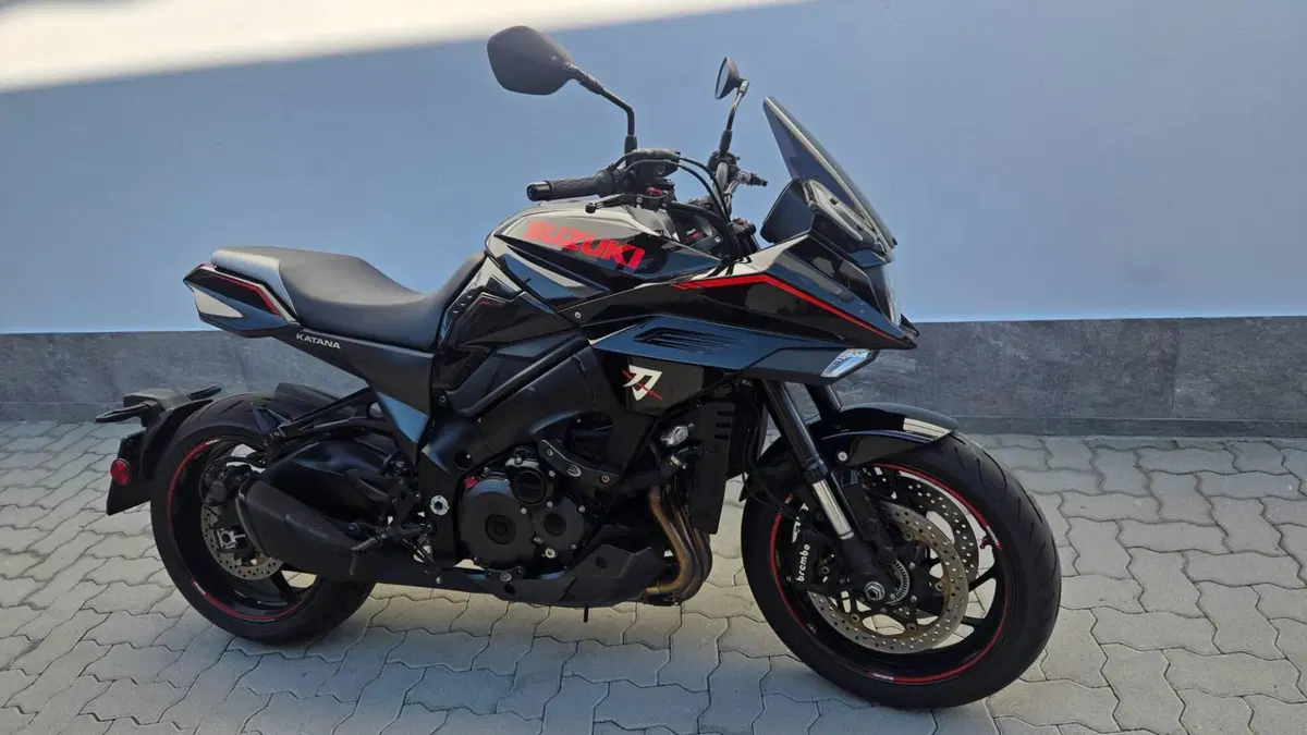 Suzuki Katana 1000 (2022 - 26)