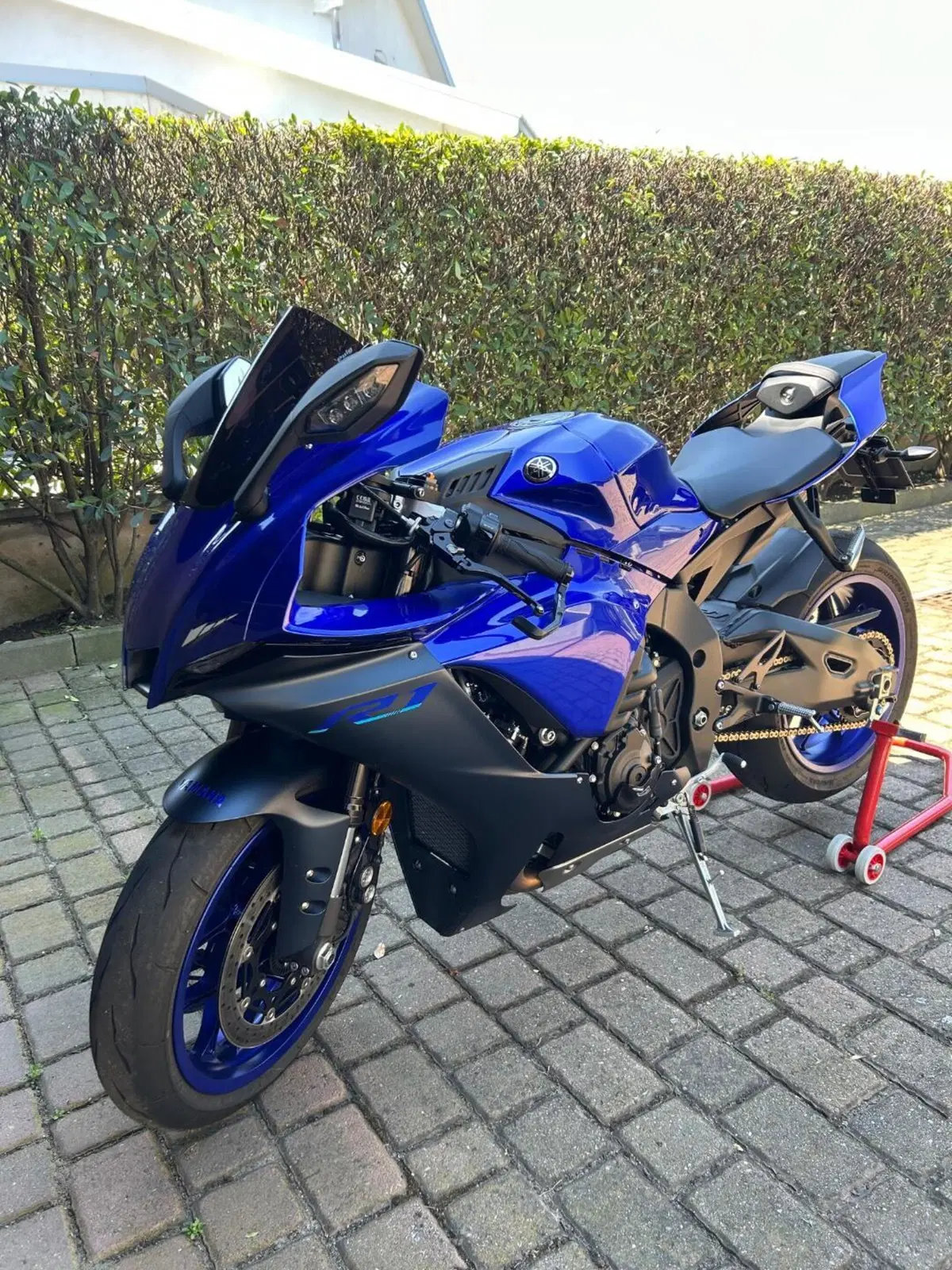 Yamaha YZF R1 (2020 - 25)