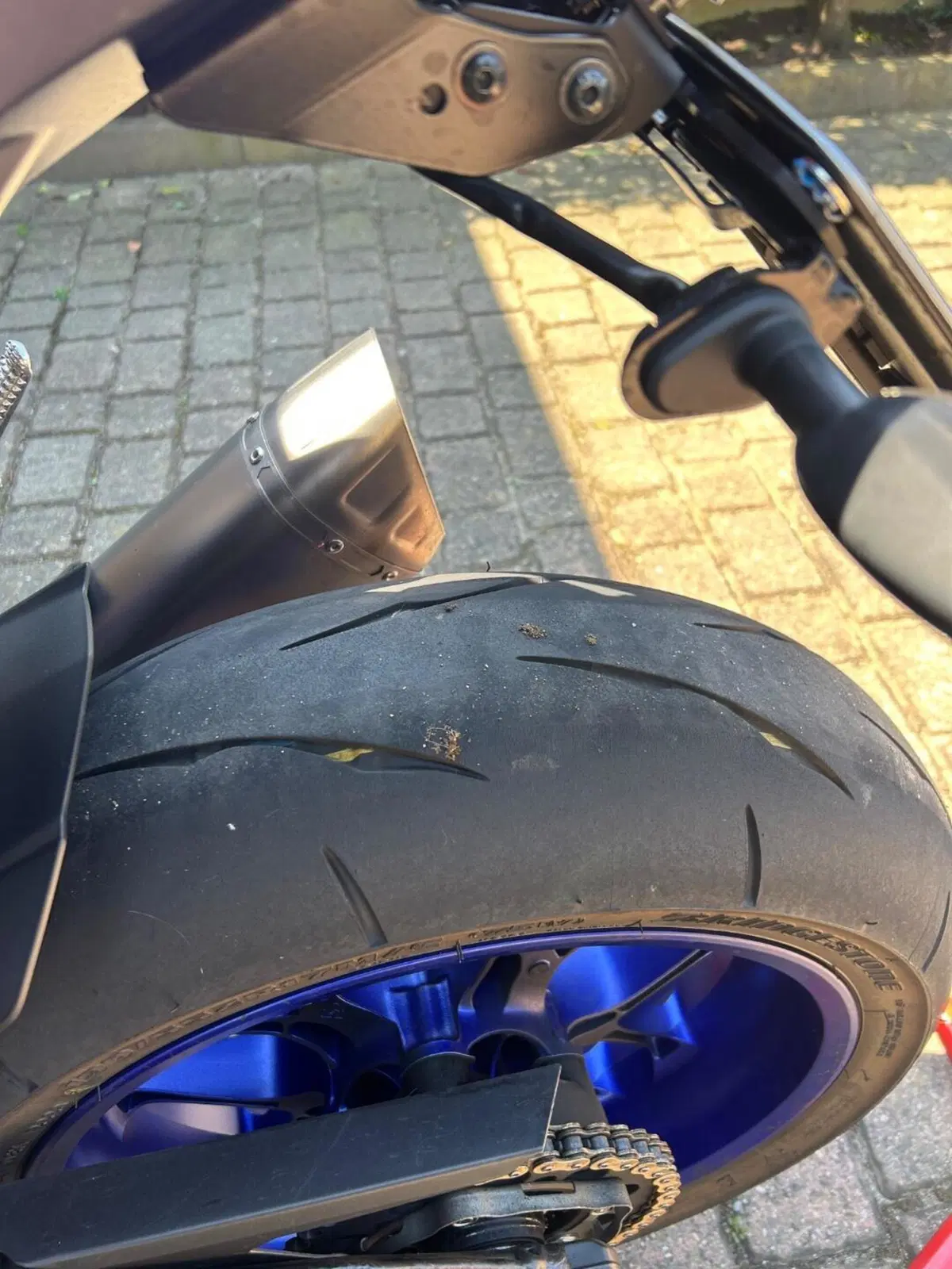 Yamaha YZF R1 (2020 - 25) (7)