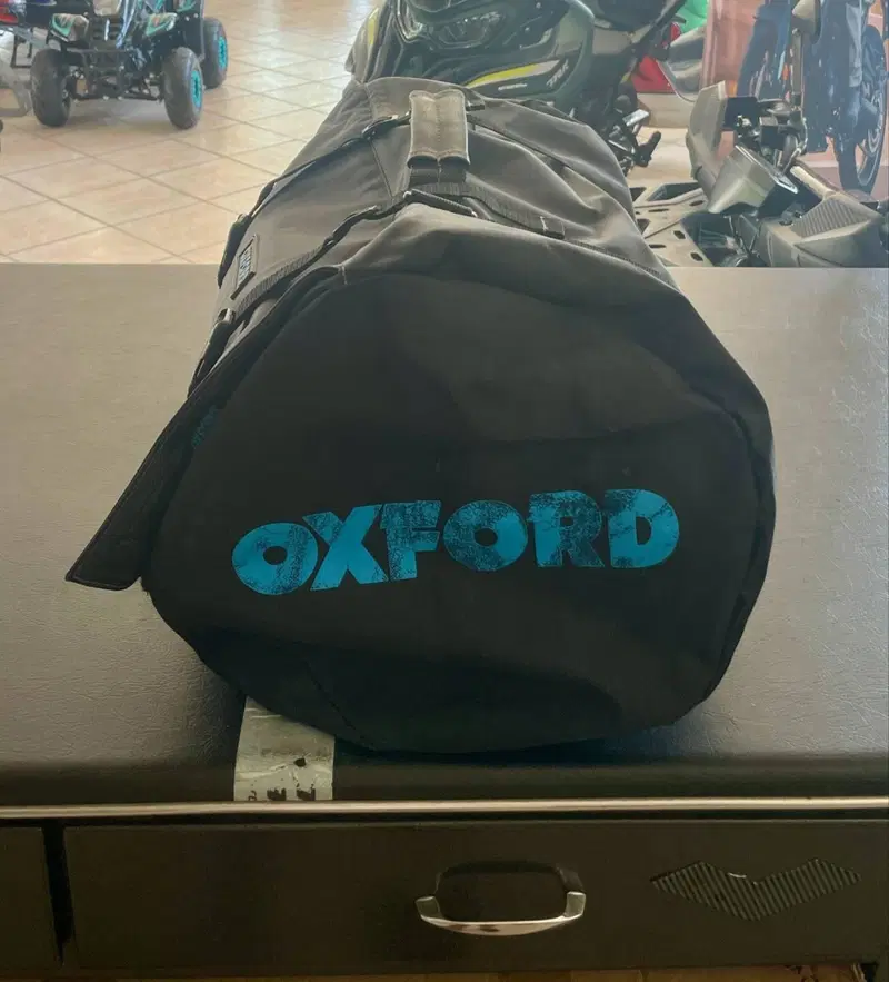 Borsone Posteriore Moto Oxford Sella Rullo 50L (2)