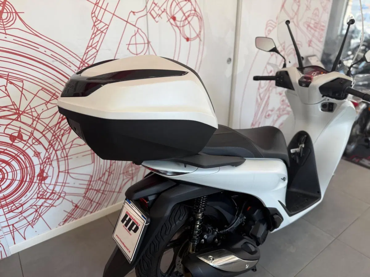 Honda SH 150i Sport (2024 - 25) (12)