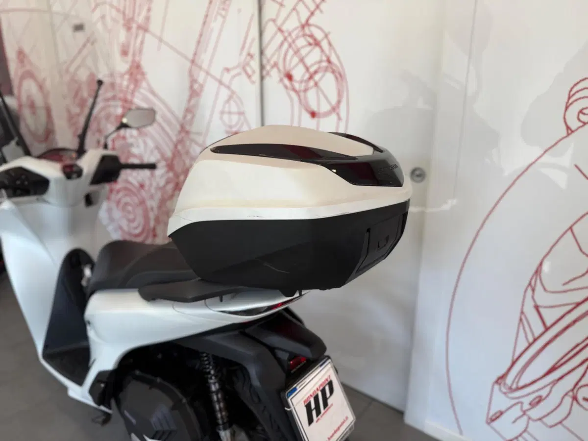 Honda SH 150i Sport (2024 - 25) (16)