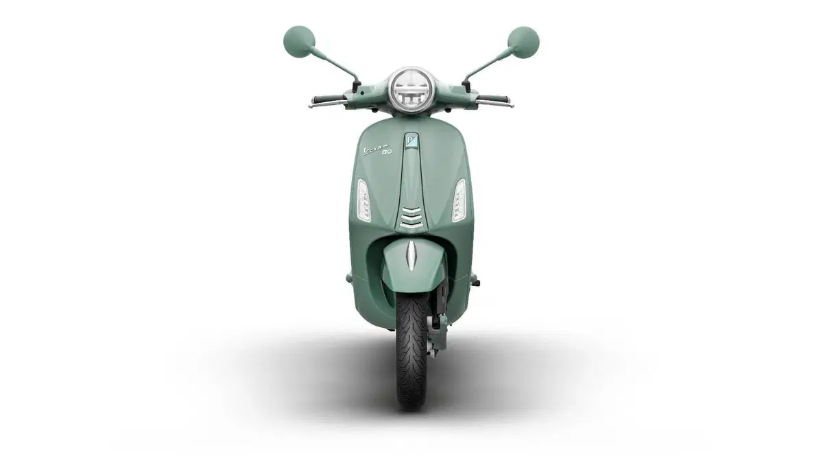 Vespa Primavera 125 80th (2026) (5)