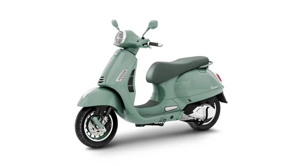Vespa GTS 310 80th (2026) (9)