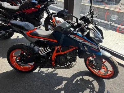 KTM 390 Duke (2024 - 25) usata
