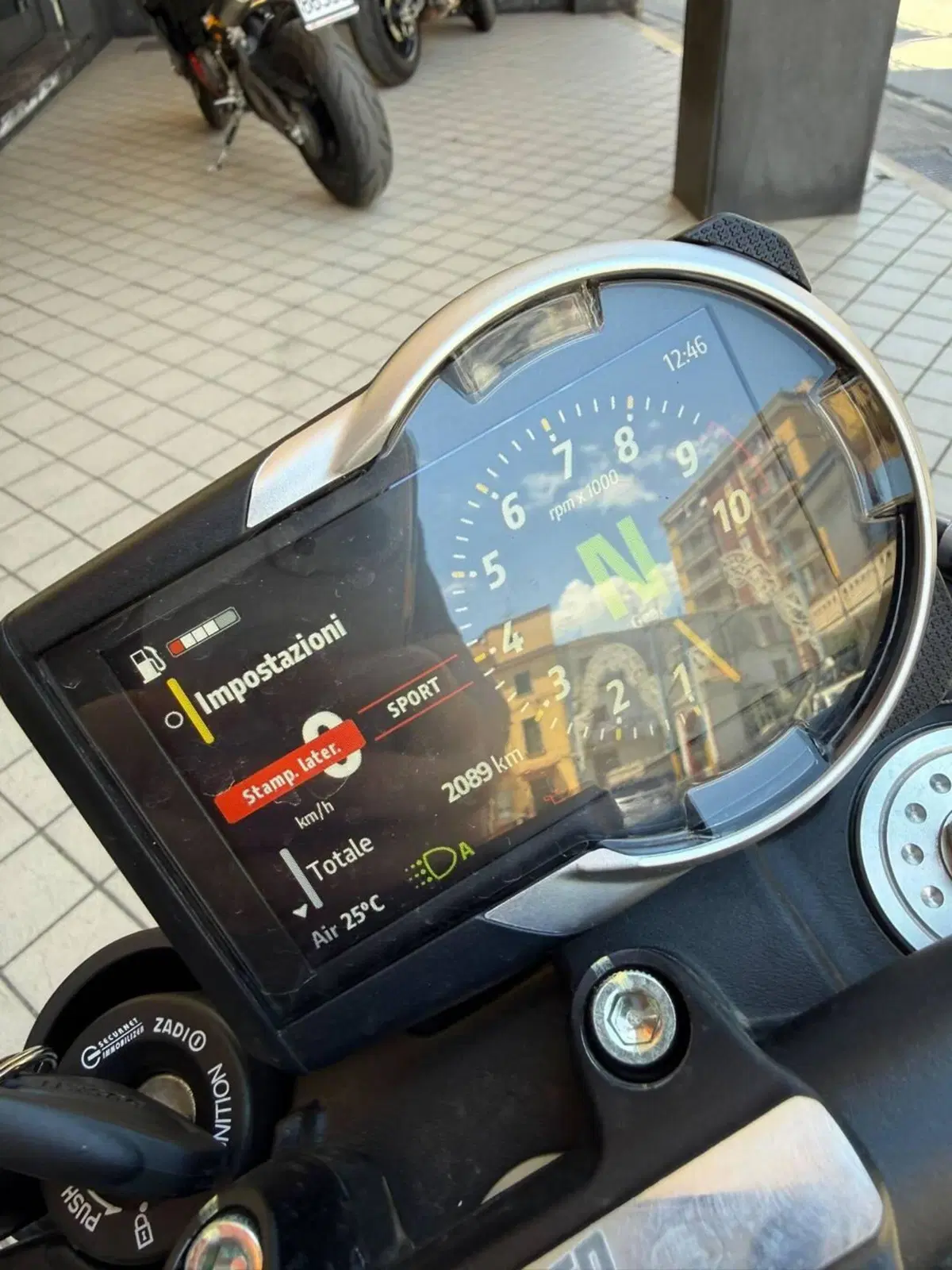 Ducati Scrambler 800 Nightshift (2023 - 24) (5)
