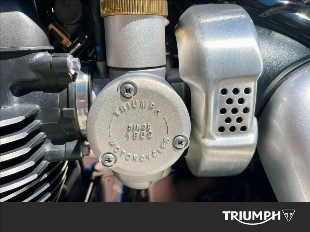 Triumph Bonneville Speedmaster 1200 Icon Edition (2025 - 26) (11)