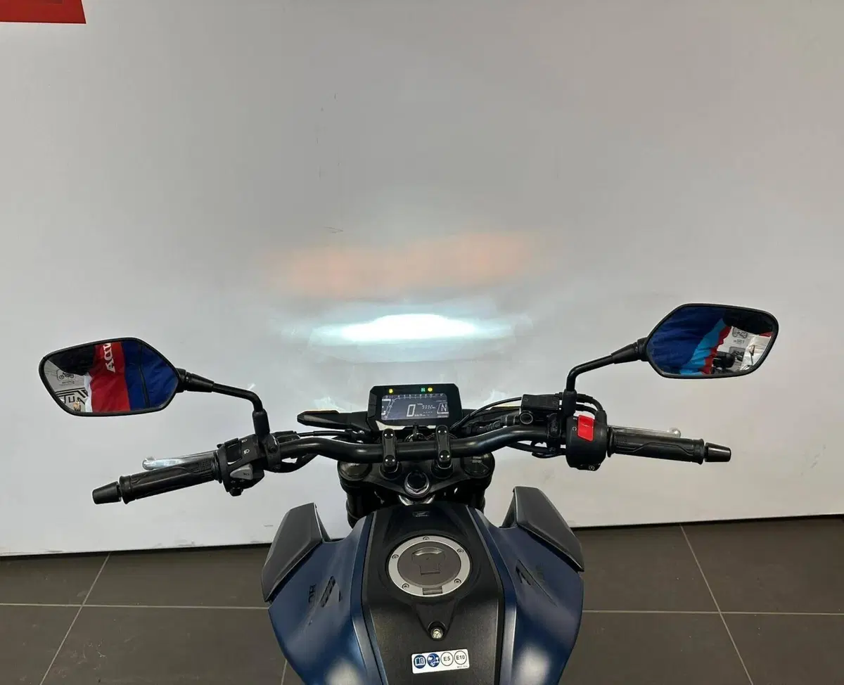 Honda CB 125 R (2021 - 23) (9)
