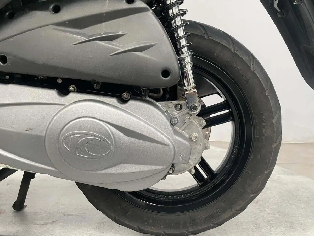 Kymco Agility 125 S (2022 - 26) (13)