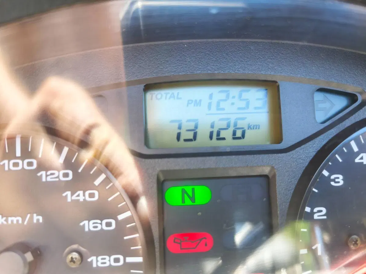 Honda Deauville 700 ABS (11)