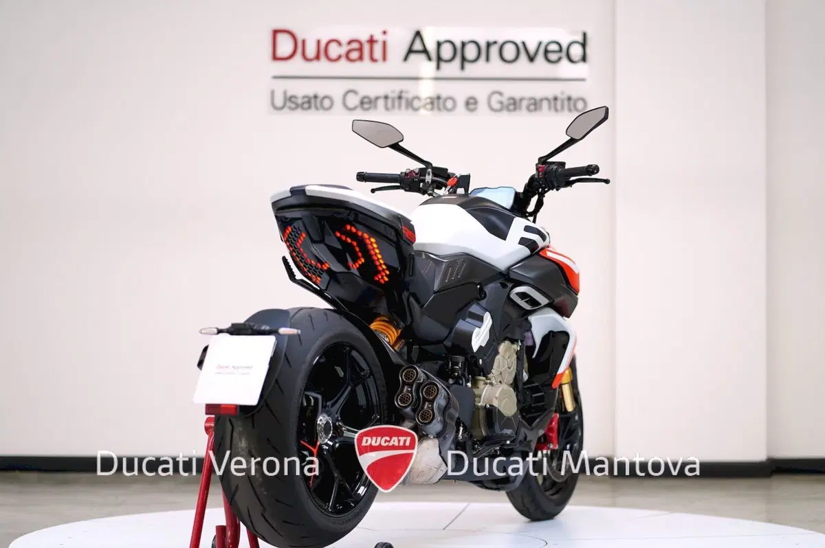 Ducati Diavel V4 RS (2026) (7)