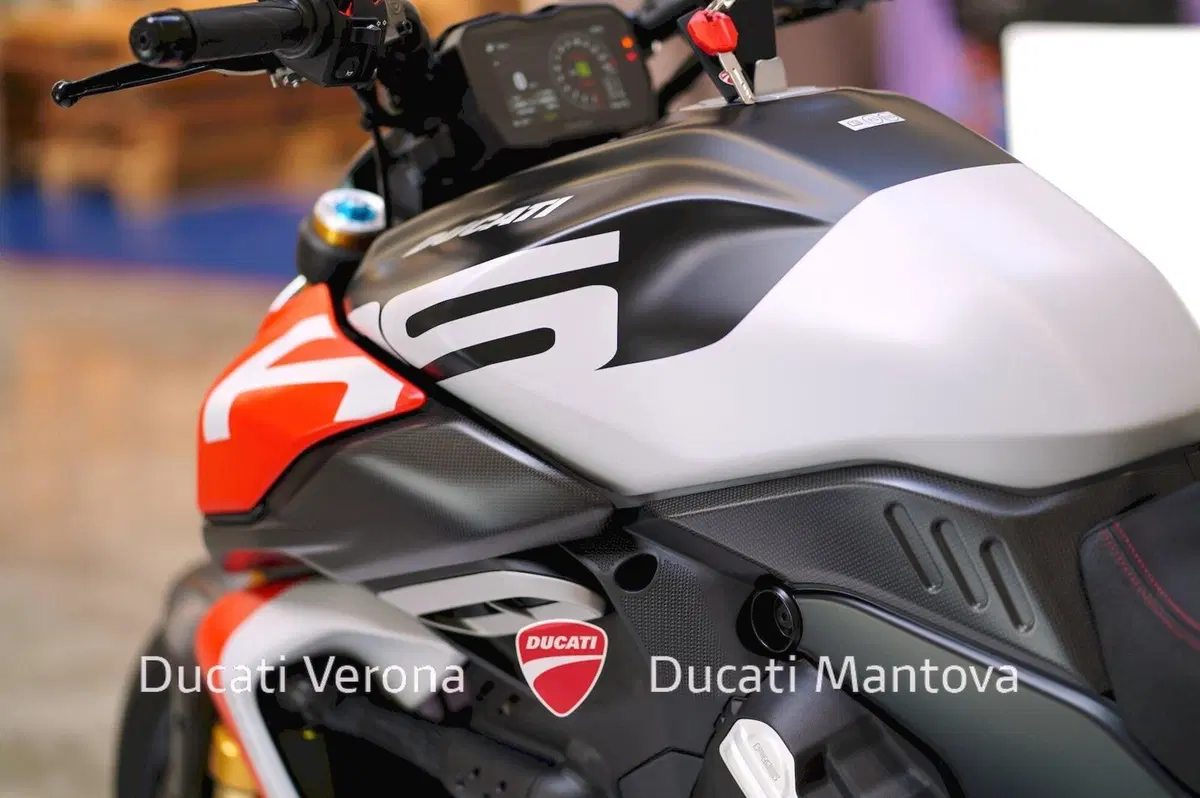 Ducati Diavel V4 RS (2026) (16)