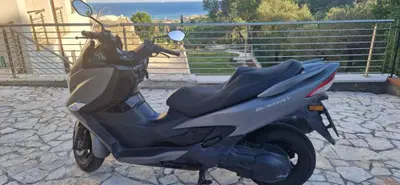 Suzuki Burgman AN 400 (2017 - 20) usata