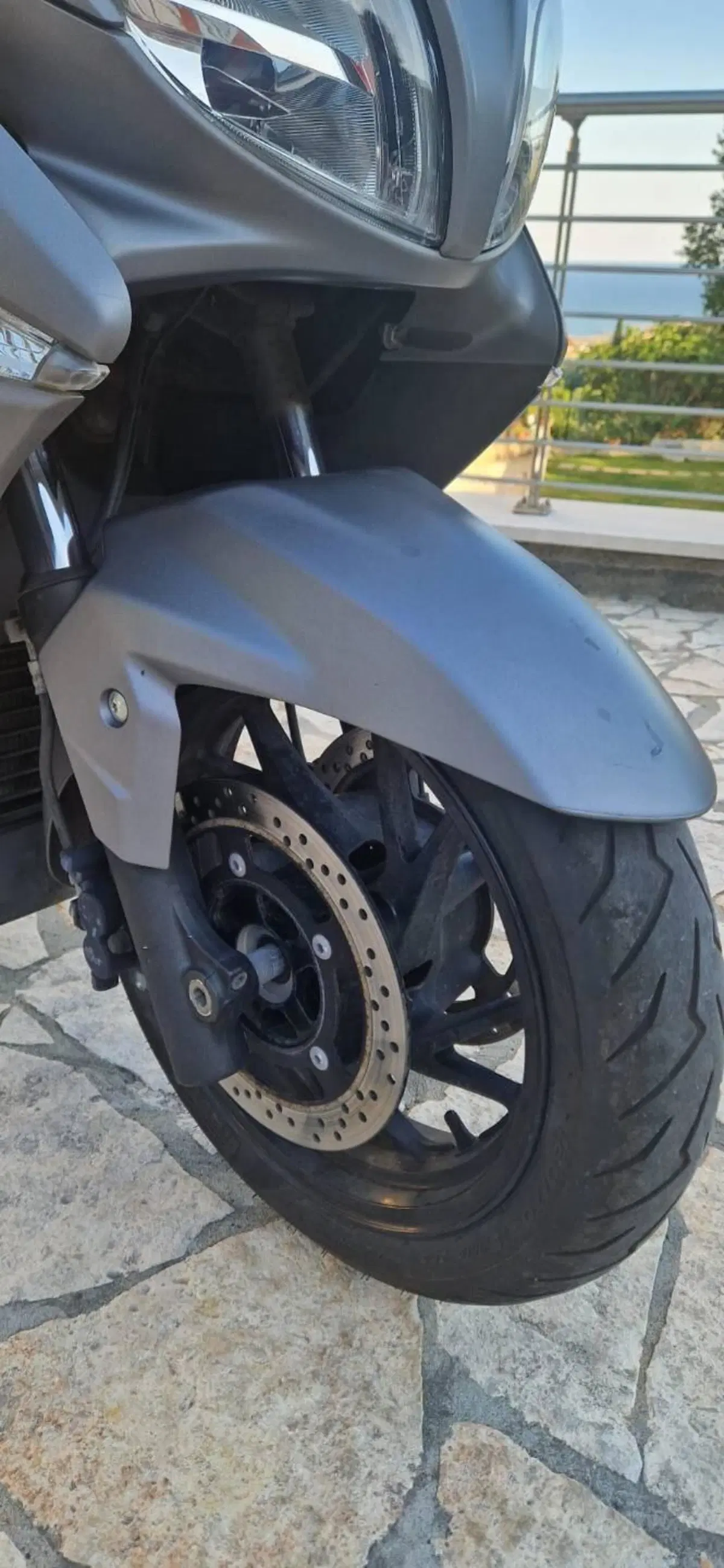 Suzuki Burgman AN 400 (2017 - 20) (4)