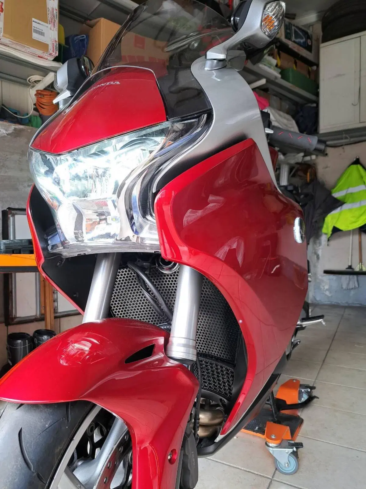 Honda VFR 1200 F DCT ABS (2010 - 16) (3)