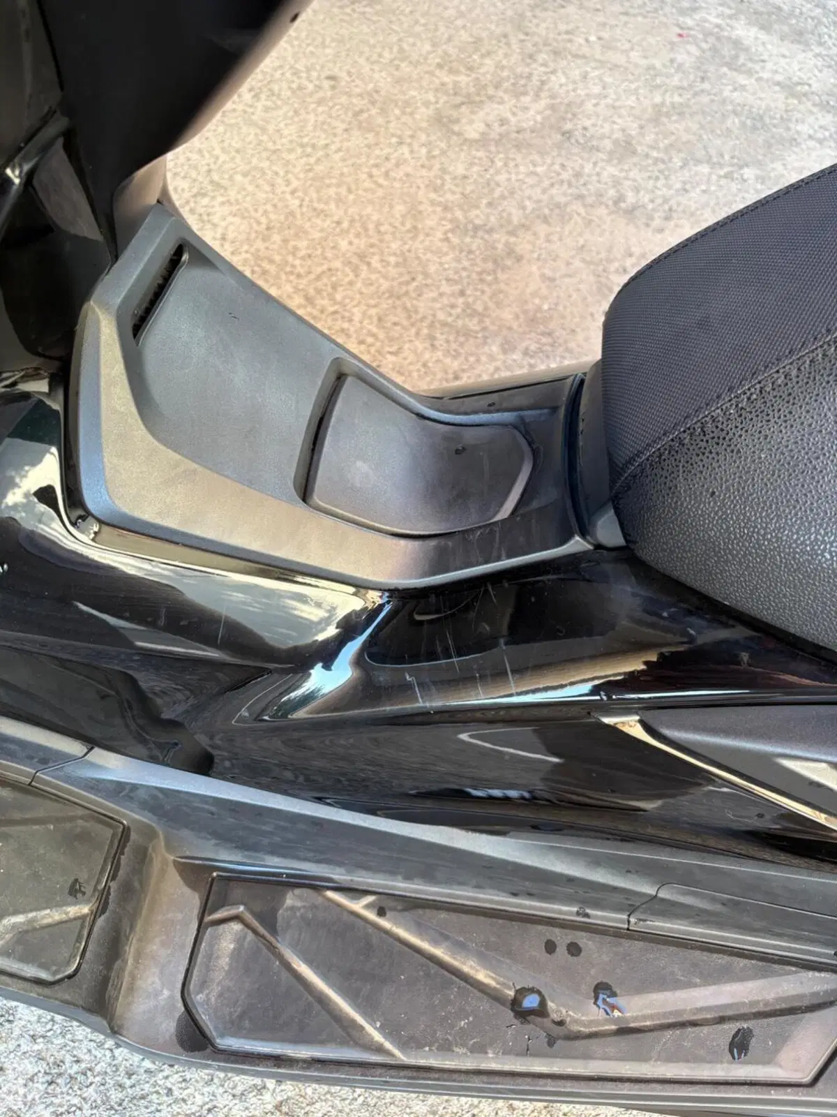 Honda Forza 350 (2022 - 24) (12)