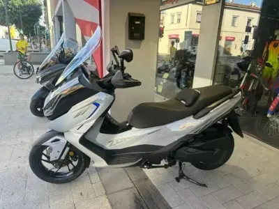 Zontes ZT368-E (2025) nuova