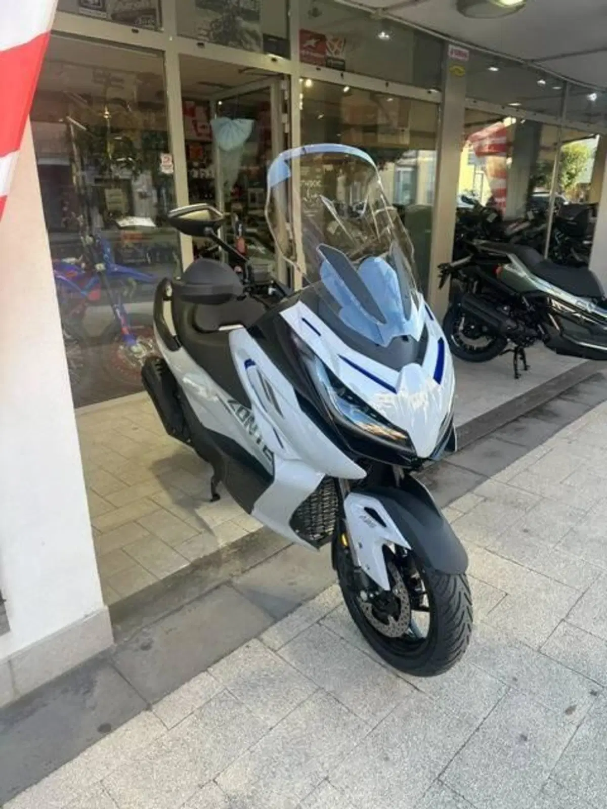 Zontes ZT368-E (2025) (2)