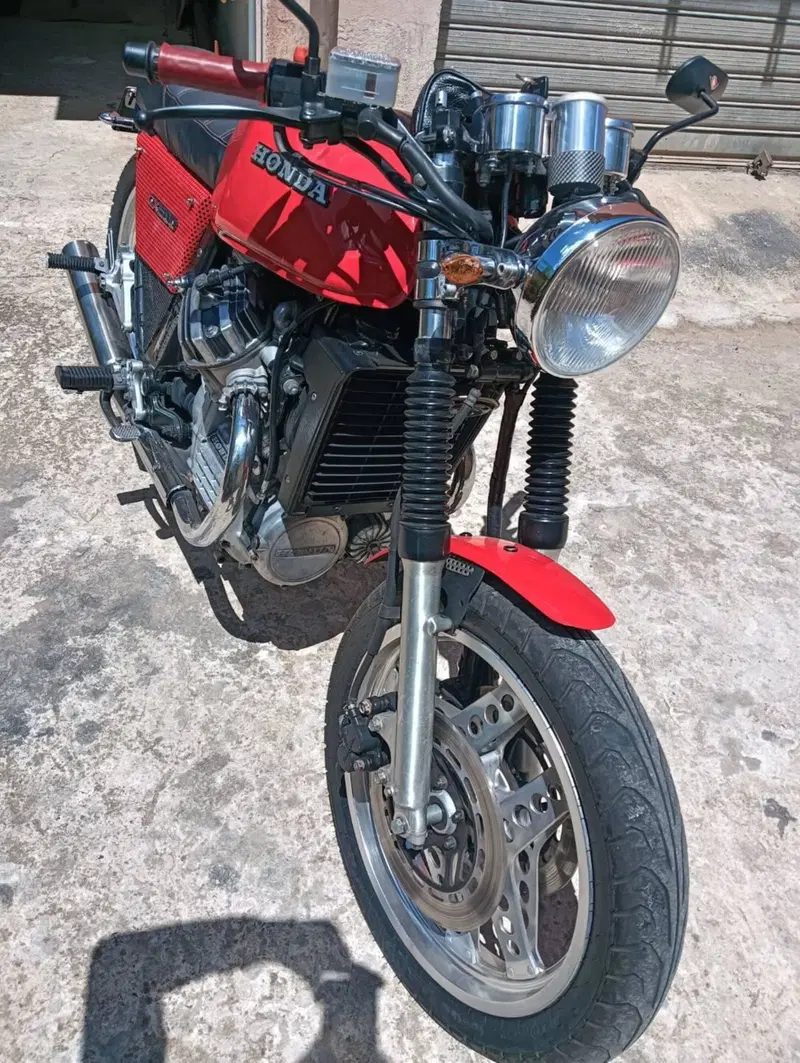 Honda CX 500 cafè Racer  (3)