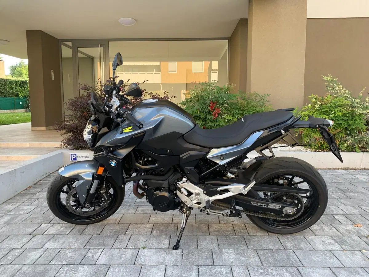 Bmw F 900 R (2021 - 24) (2)