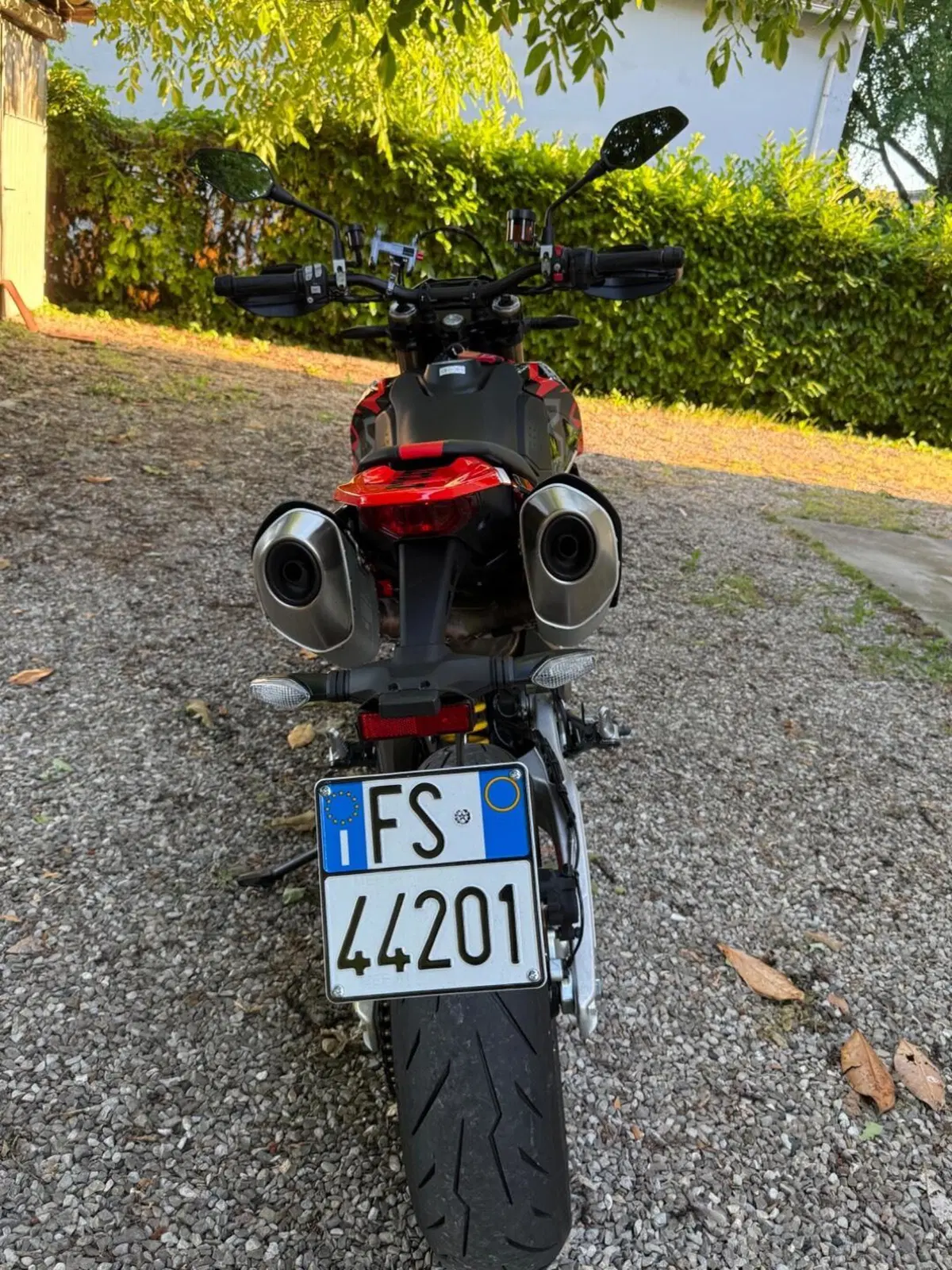 Ducati Hypermotard 698 Mono RVE (2024 - 26) (3)