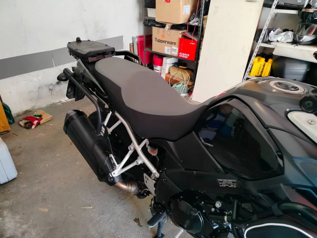 Suzuki V-Strom 1000 ABS No compromise LE (2015 - 17) (2)