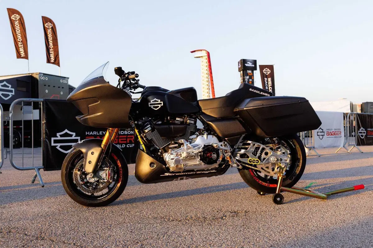 Harley-Davidson Bagger World Cup. Hey Jason, che razza di “bestia” è questa? (9)