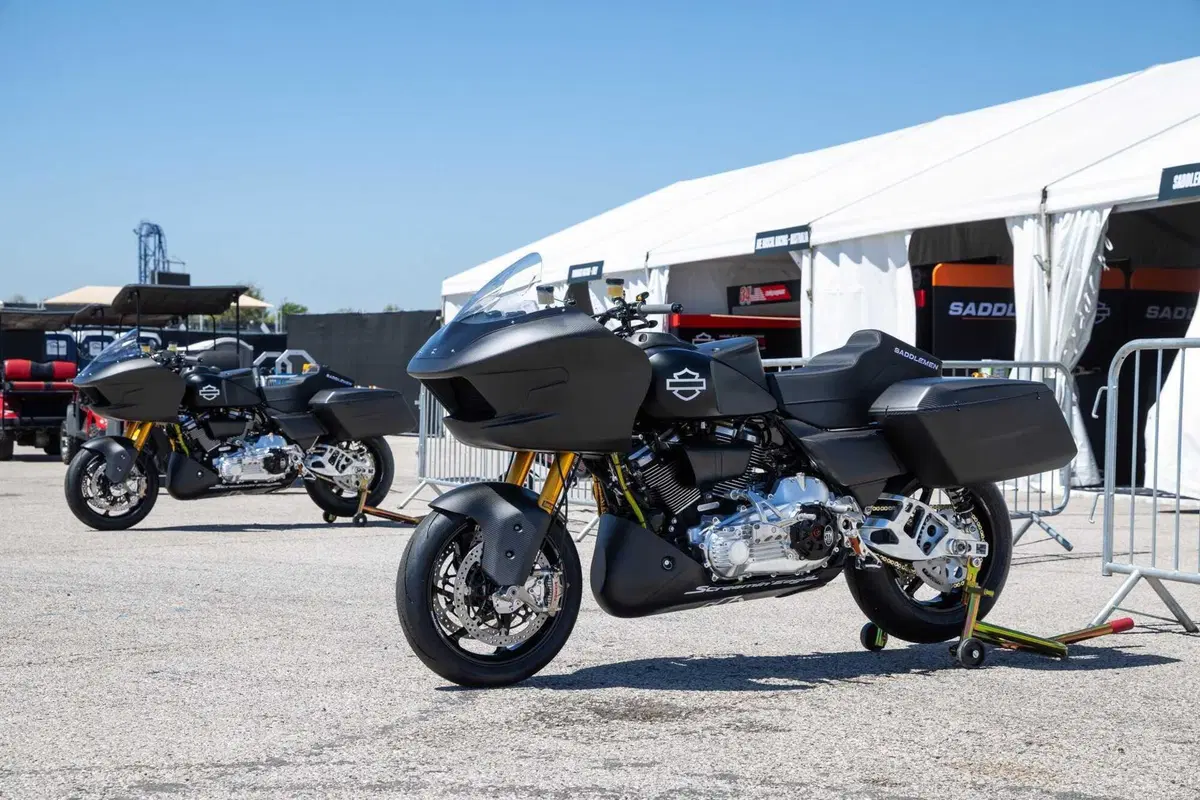 Harley-Davidson Bagger World Cup. Hey Jason, che razza di “bestia” è questa? (6)