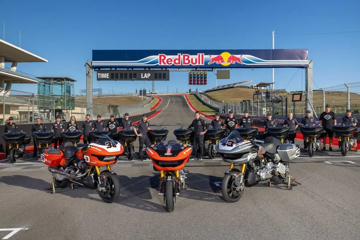 Harley-Davidson Bagger World Cup. Hey Jason, che razza di “bestia” è questa? (4)