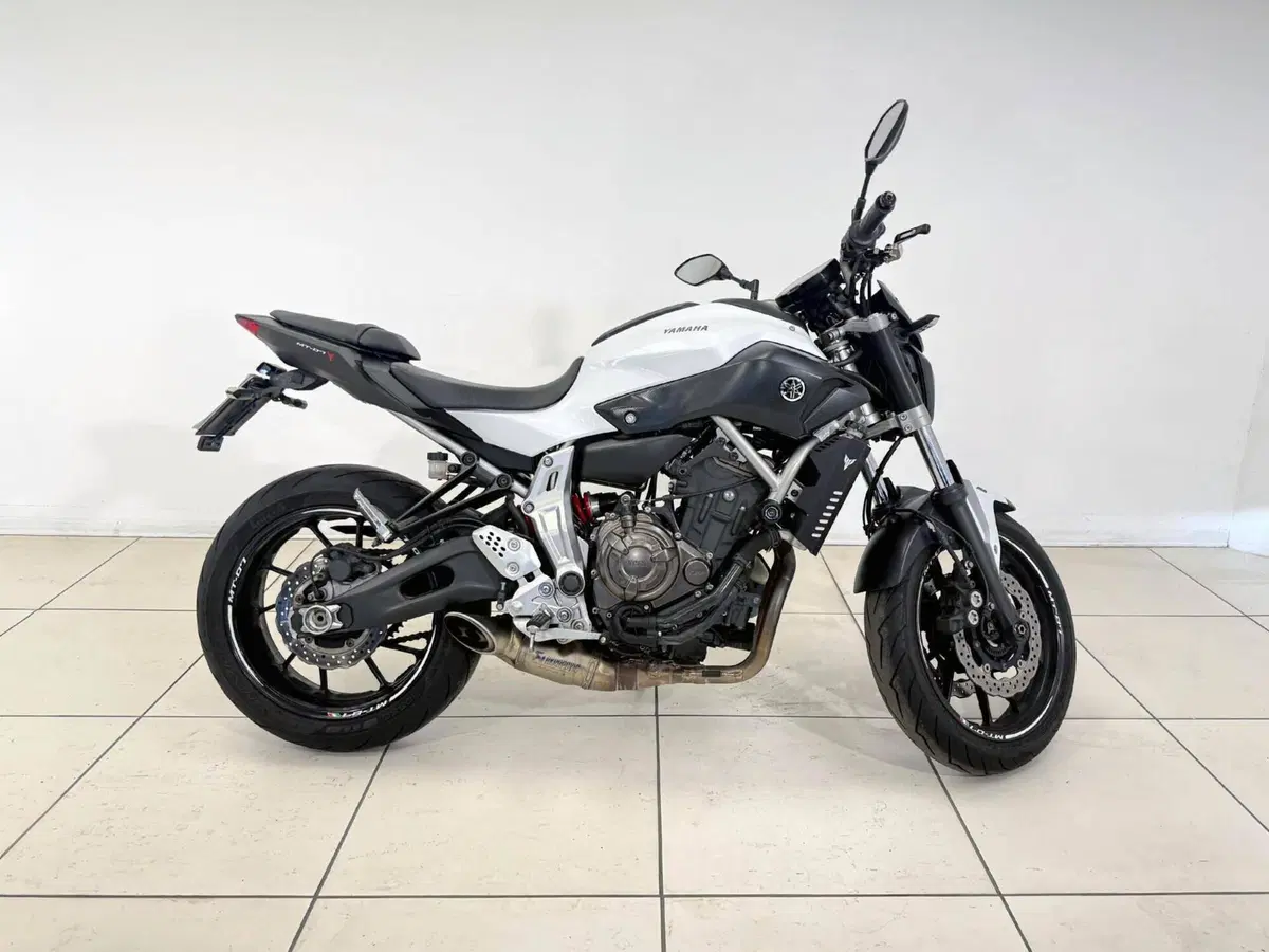 Yamaha MT-07 ABS (2014 - 16)