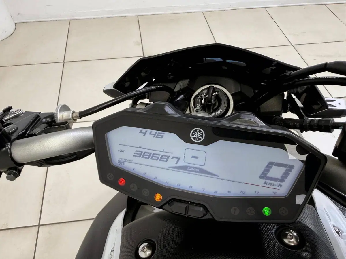 Yamaha MT-07 ABS (2014 - 16) (15)