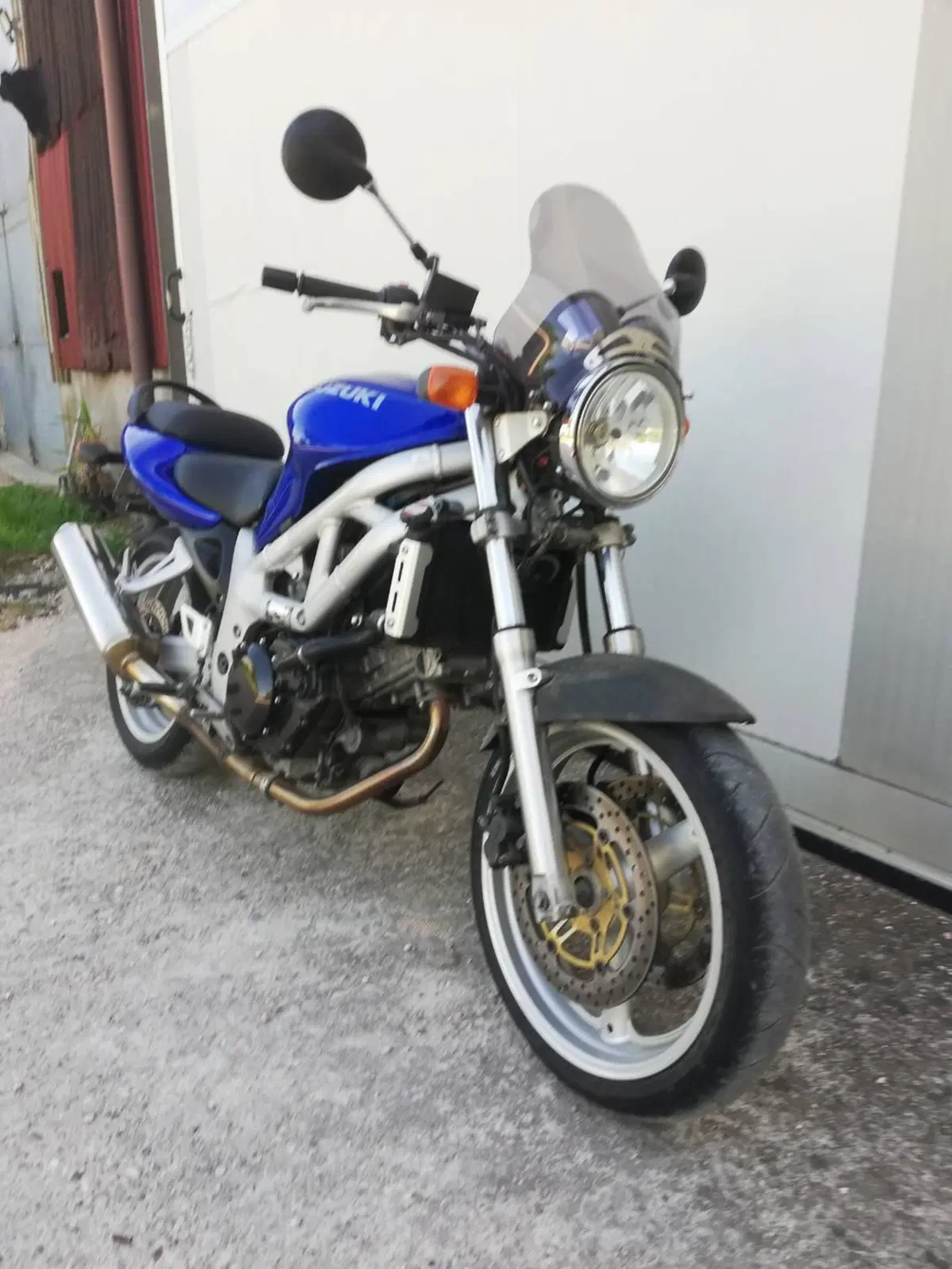 Suzuki SV 650 (1999 - 02) (3)