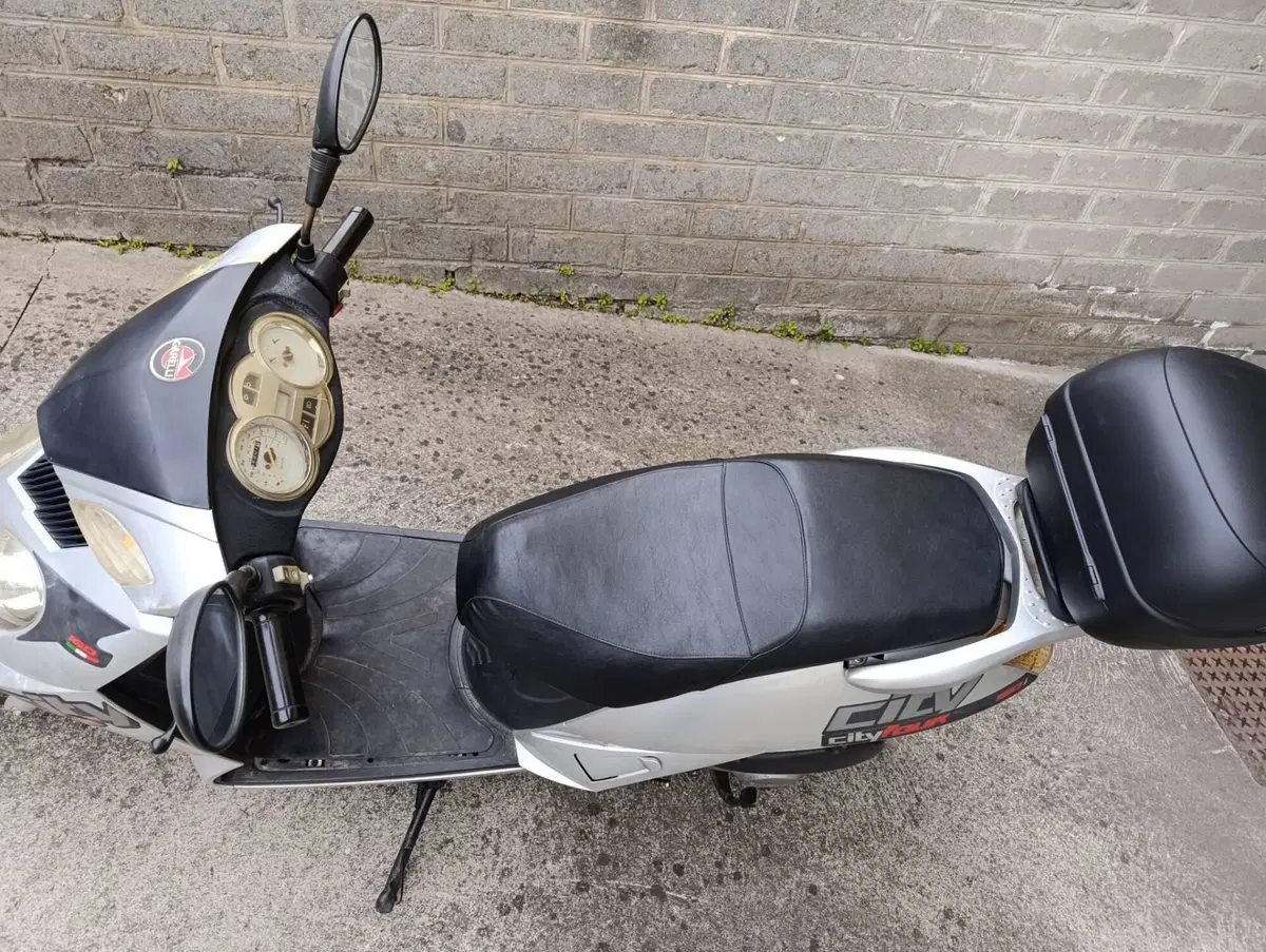 Garelli City Four 150 (4)
